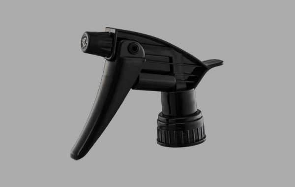 5 Keys to Success with Chemical-Resistant Trigger Sprayers