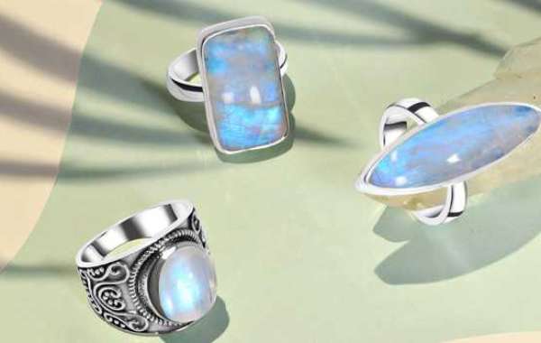 Fine Sterling Silver Rainbow Moonstone Ring