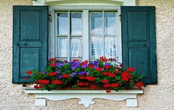 Why Should You Hire a Professional To Replace The Front Door Of Your House?
