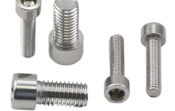 8 Advantages Of Choosing Small Custom Fastener And Screw