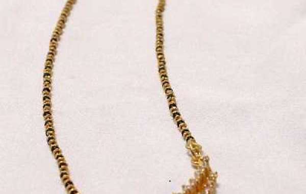 What Information Should Be Obtained Before Buying Wedding Jewelry?