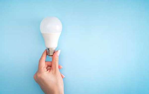 Incandescent vs LED Light Bulbs: Which is better?