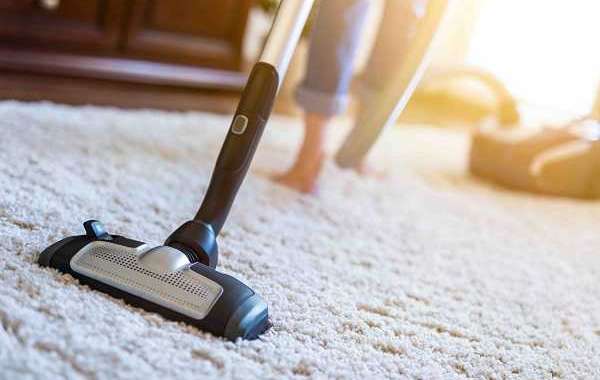 4 Popular Floor Cleaning Techniques Selected by Professionals