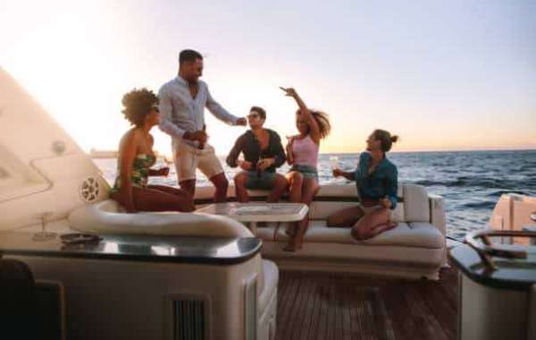 Renting a luxury yacht from the best yacht rental service provider around you