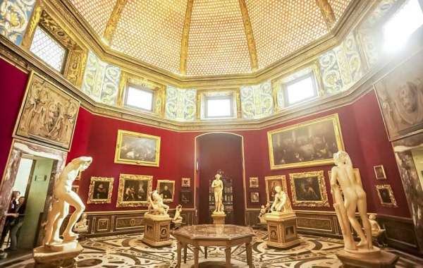 Top 5 things to experience in Uffizi Gallery Tour