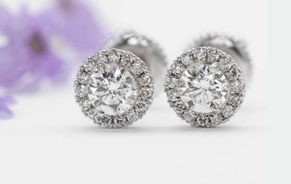 Elegant Drop Diamond Earrings: Perfect for the UK