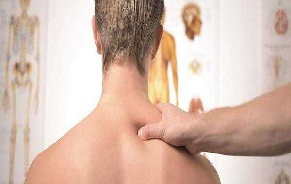 Using physiotherapy to treat chronic pain