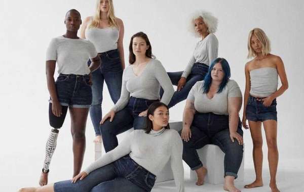 SUSTAINABLE FASHION: EMBRACING DIVERSE BODIES AND ETHICAL PRODUCTION