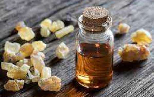 Benefits & Uses of Frankincense Essential Oil