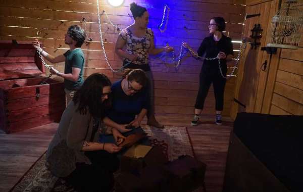 10 Mind-Bending Escape Room Challenges That Will Test Your Limits!