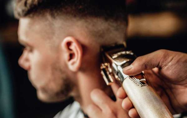 Best Hairstylist for Men to Boost Your Confidence