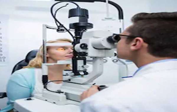 Experience World-Class Eye Care at Guru Gobind Singh International Eye Centre with Dr. Gurbax Singh