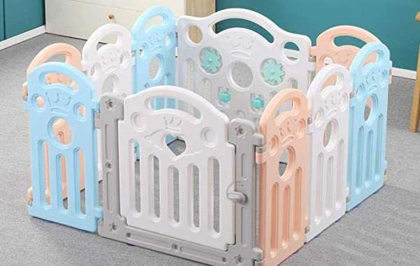 Step-by-Step Process of Assembling a Playpen