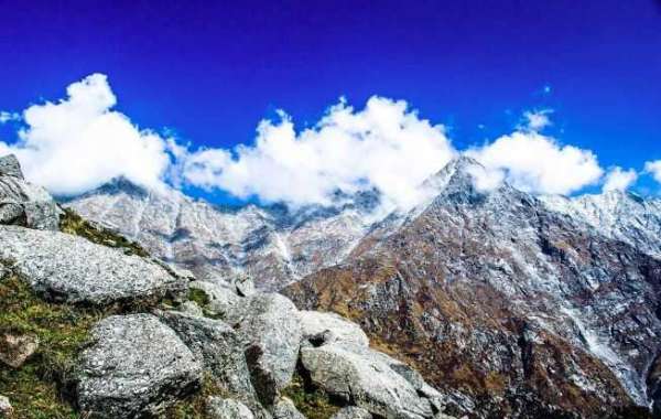Journey through the enchanting landscapes of indrahar Pass Trek