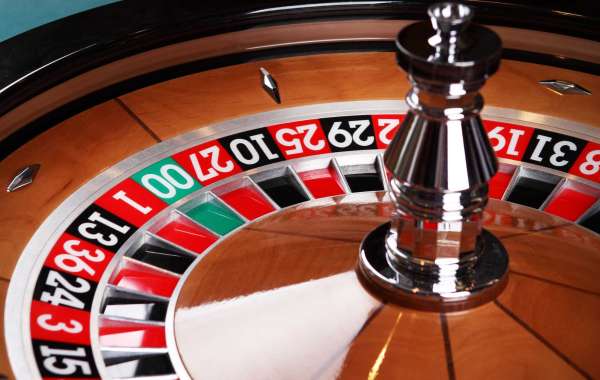 Playing it Live: Tips and Tricks for a Winning Live Casino Session