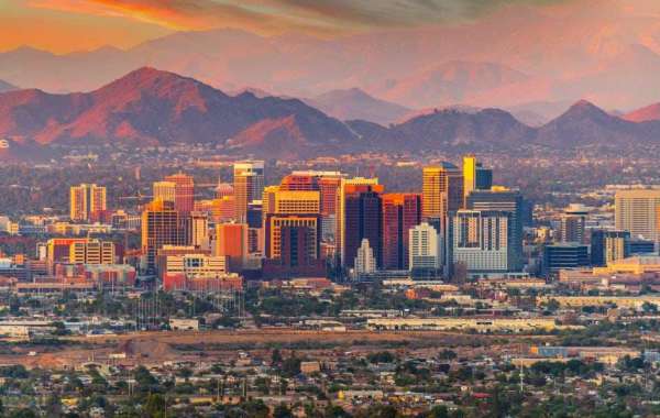 The Ultimate Guide to Saving Money on Your Trip to Phoenix: Flight Ticket Edition