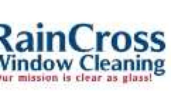 Sparkling Views: Window Washing Commercial in Riverside