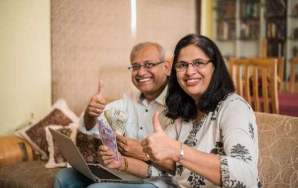 Enabling Senior Citizens to Earn from Home with Schoolofmoney