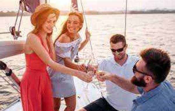 Can you provide tips for making the most of my yacht charter experience in terms of activities ?