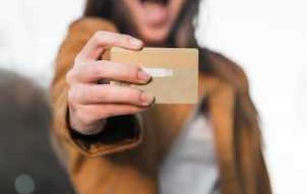 The Advantages of Custom Metal Credit Cards for Businesses