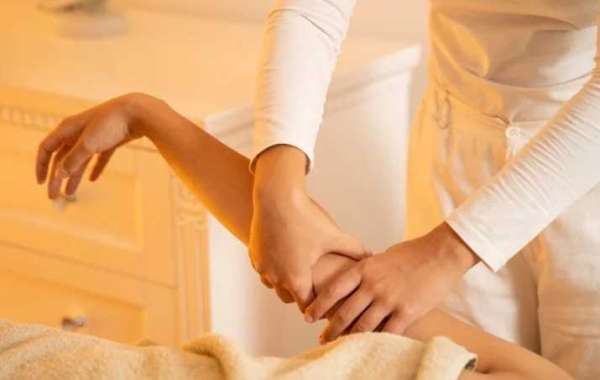 Discover the Ultimate Lymphatic Massage Experience at Chloe Fetrow Therapy