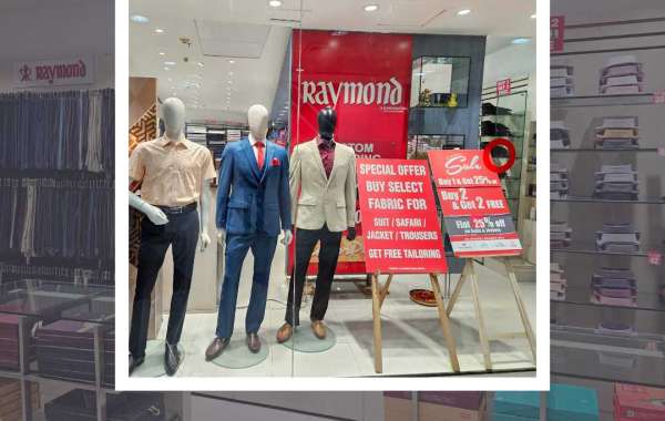 Mens Tailored Suits in Sahara Mall, Gurgaon | Tailored Clothing in Sahara Mall, Gurgaon | Raymond Custom Tailoring