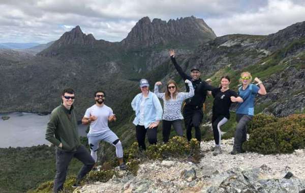 Embark on a Mesmerizing Freycinet National Park Hiking Tour