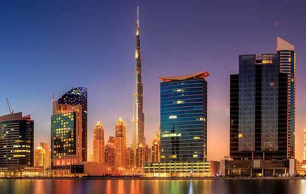 How to Set Up a Business in the UAE: A Complete Guide