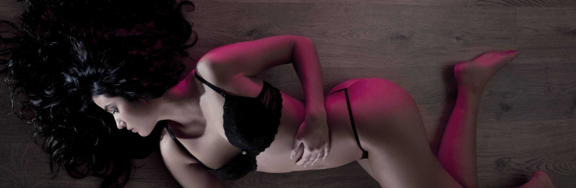 Ishika Gupta Cover Image