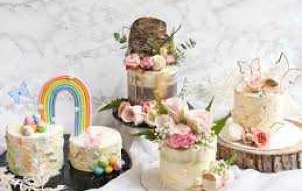 Little Collins Cakery: Crafting Cakes with Signature Taste